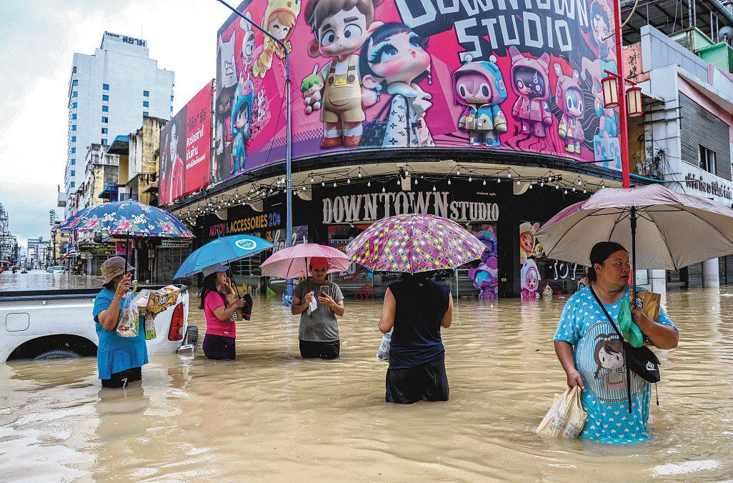 Thai city declared a disaster zone amid most severe deluge in 300 years