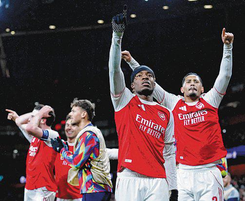 Arsenal tame 'Europe's best' ahead of Chelsea clash