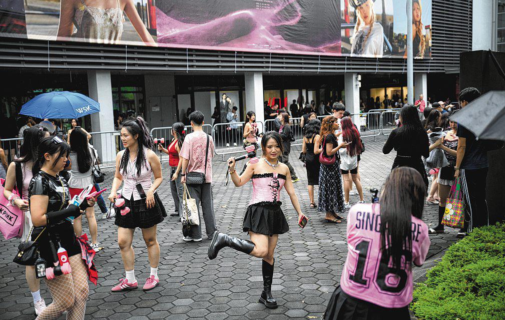 Blackpink's five-act spectacle at the National Stadium wows fans
