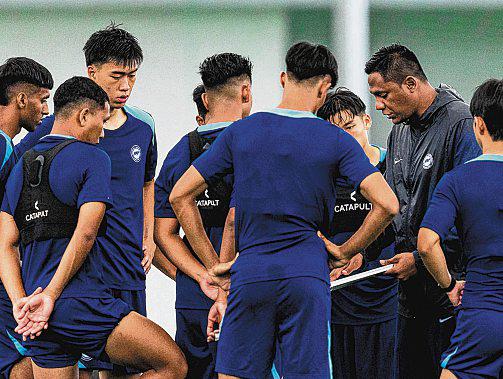 U-22s 'will adapt quickly' after Games football re-draw