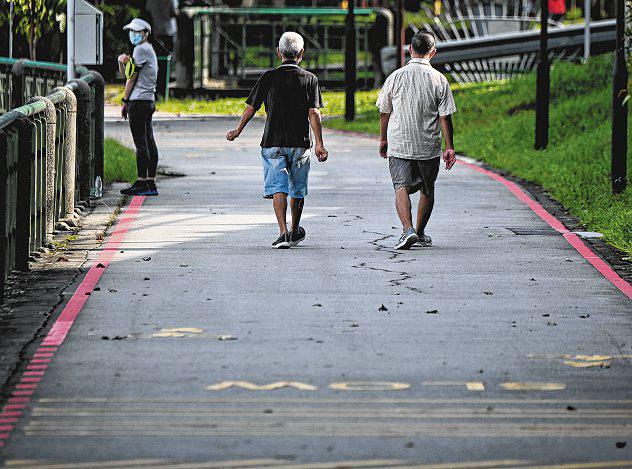 Take strides in combating Alzheimer's disease