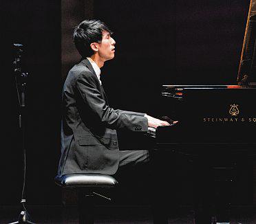 Chopin competition winner Eric Lu plays with great tonal finesse and expressive patience