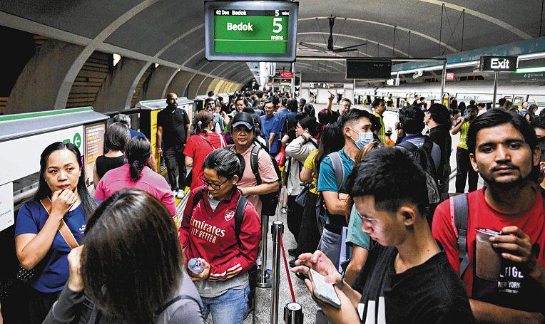 Timely information is critical to prevent confusion when MRT services are down