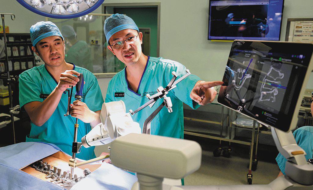 Al tool delivers better outcomes in complex spinal surgery at TTSH