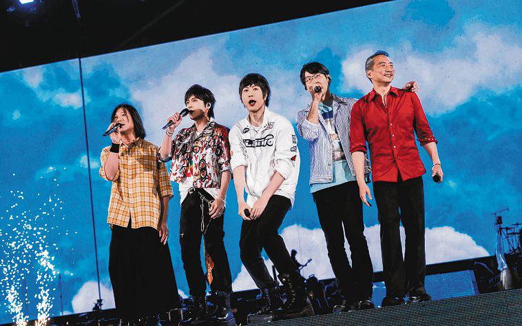 Malaysian Mandopop fans vent anger at China concert scalpers