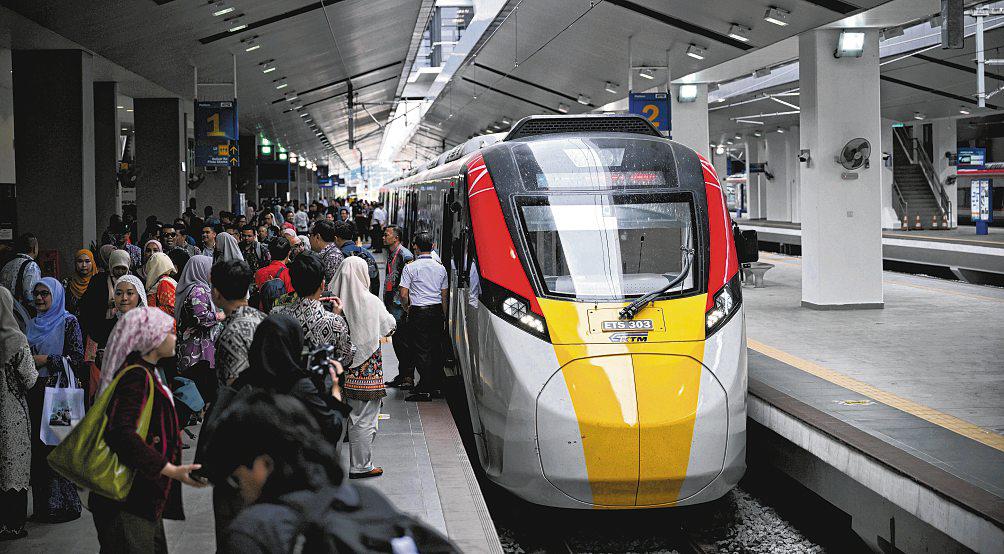 New electric train service linking KL and JB debuts in preview run