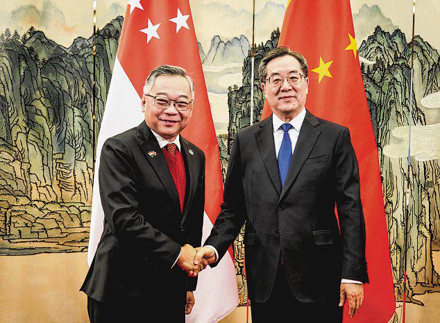 Singapore, China roll out digital renminbi pilot for tourists