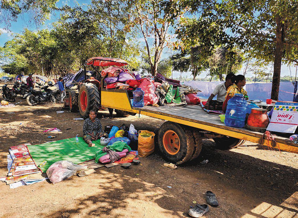 Displaced Cambodians flee again, and again, as border fight rages