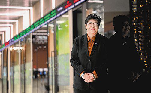 SGX renews push for Chinese firms, with focus on strong listings