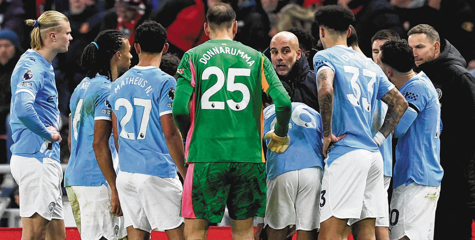 'LUCKY' PEP FEELS SUPPORT FROM CITY