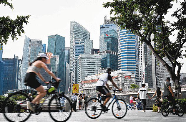 Singapore interest rates could bottom out in Q2 of 2026: UOB