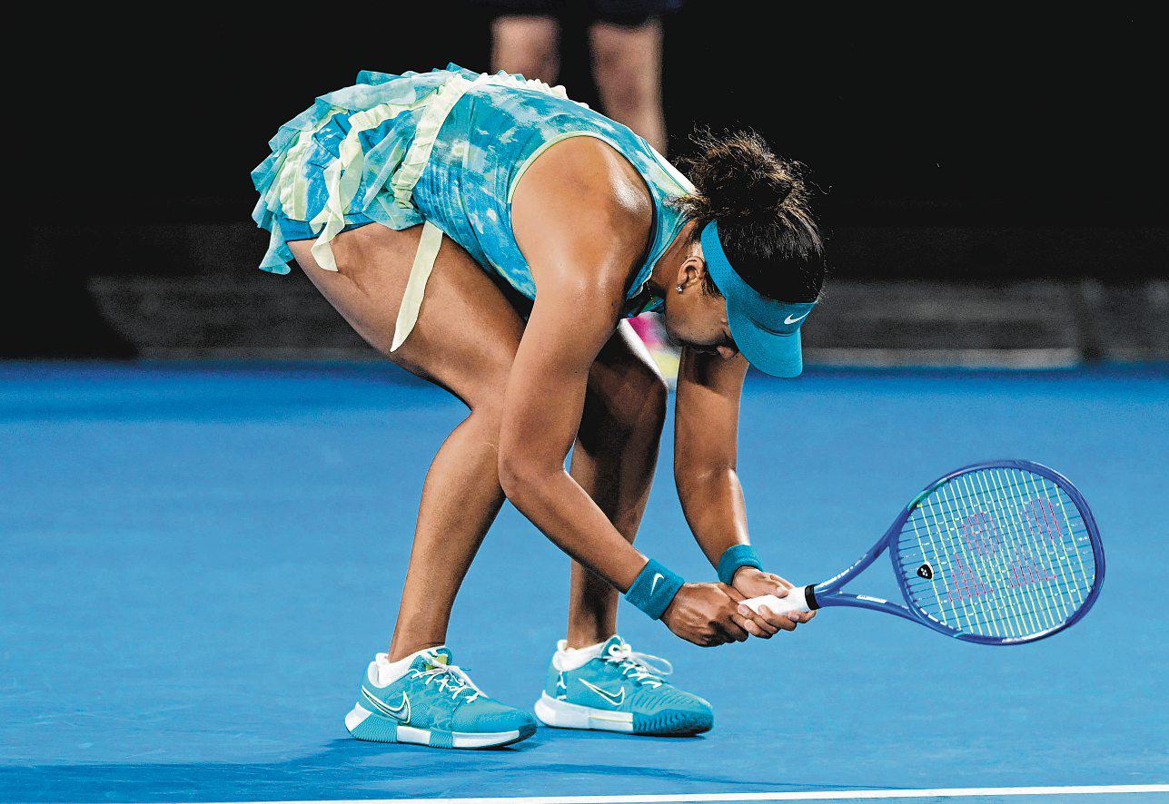 OSAKA REDRESSES MISTAKES TO PREVAIL