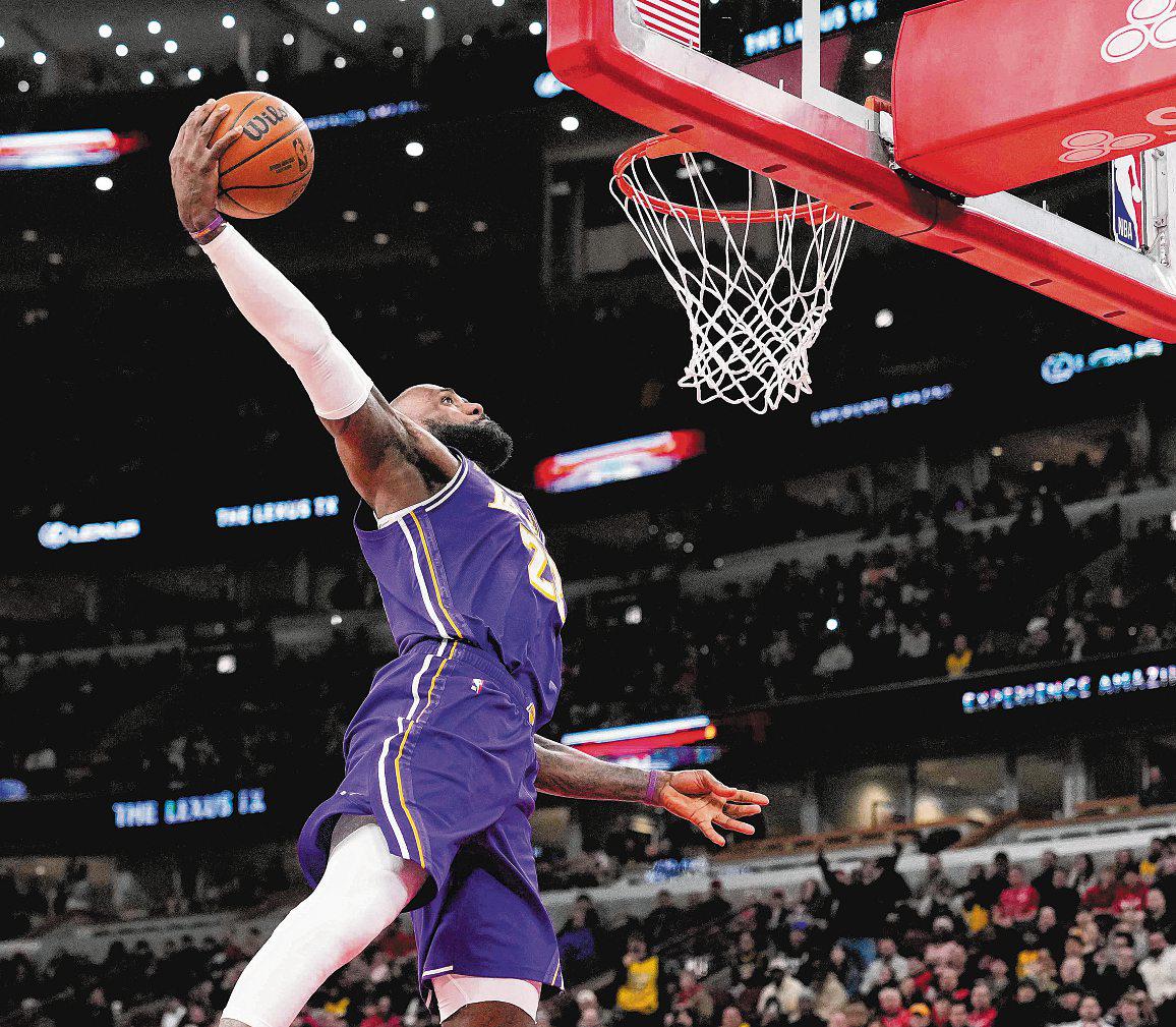 CAVS READY FOR KING JAMES' VISIT