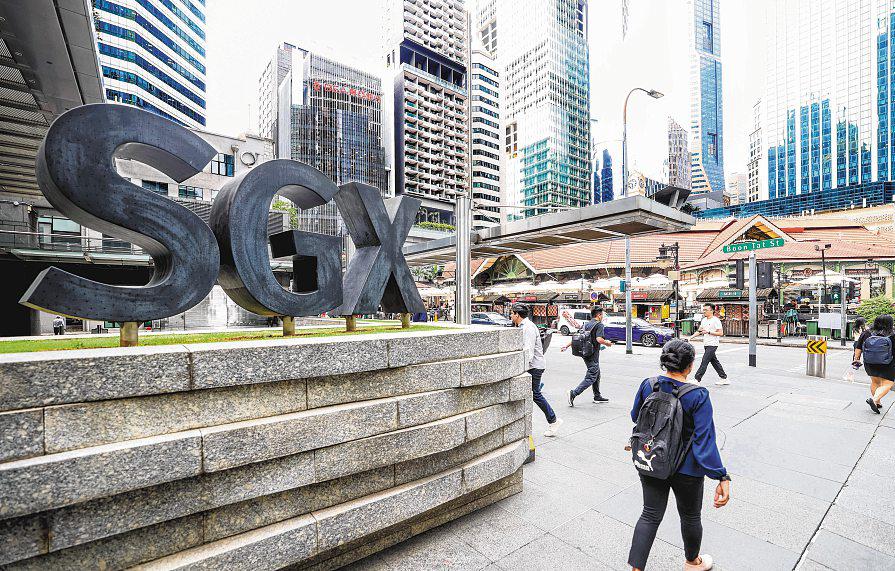 Liquidity returns as S'pore rally spreads beyond blue chips