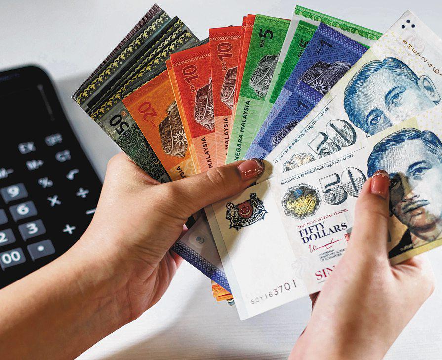 Citi backs Singdollar as key Asia haven play
