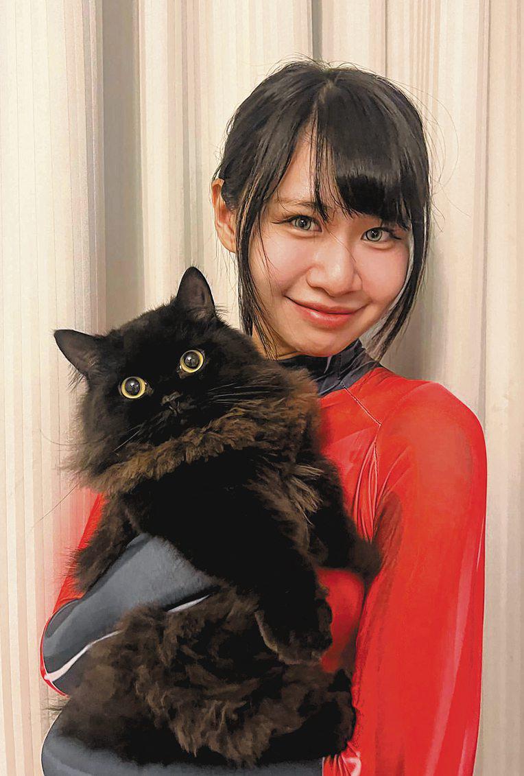 Cat Lucifer is an inspiration for Rurusama