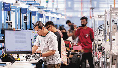 S’pore factory activity expands for seventh straight month