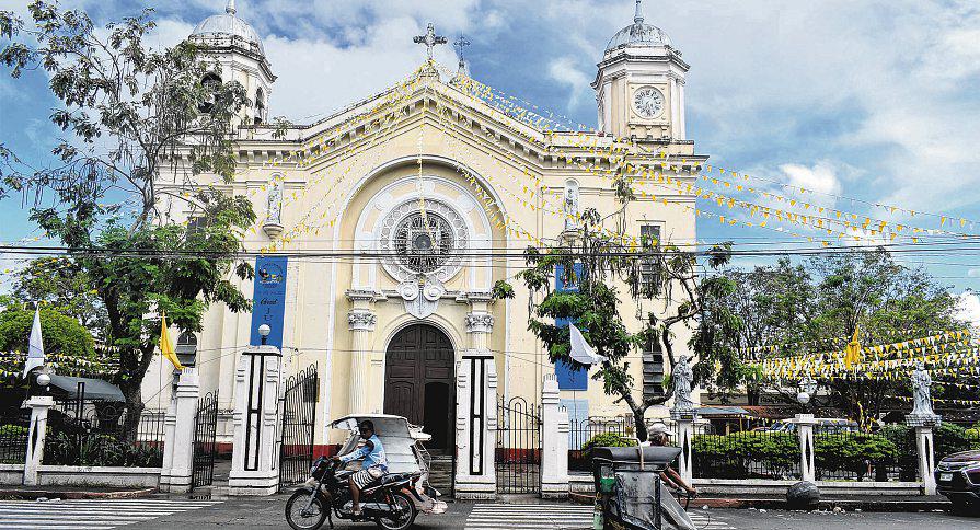 Girl power turns Philippine city into a foodie spot