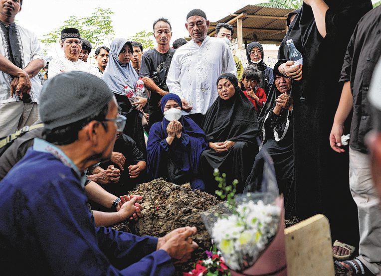 Will deadly Indonesia train crash put brakes on its high-speed rail ambitions?