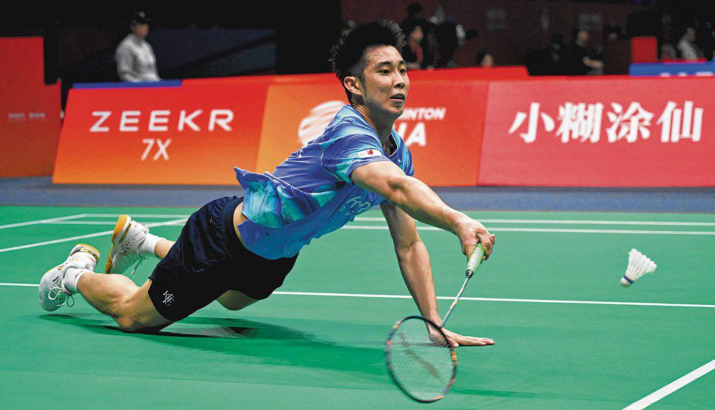 Does the new scoring system help badminton?