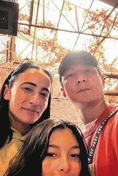 Daniel Wu's model-host wife Lisa S to make fashion comeback