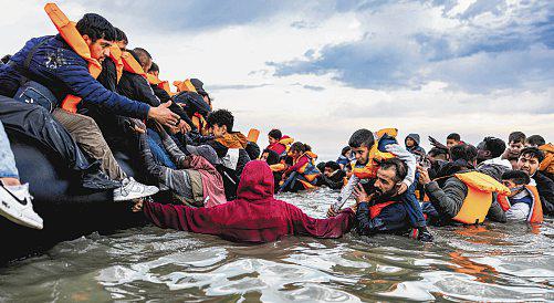 EU set to allow migrant deportation to centres outside bloc