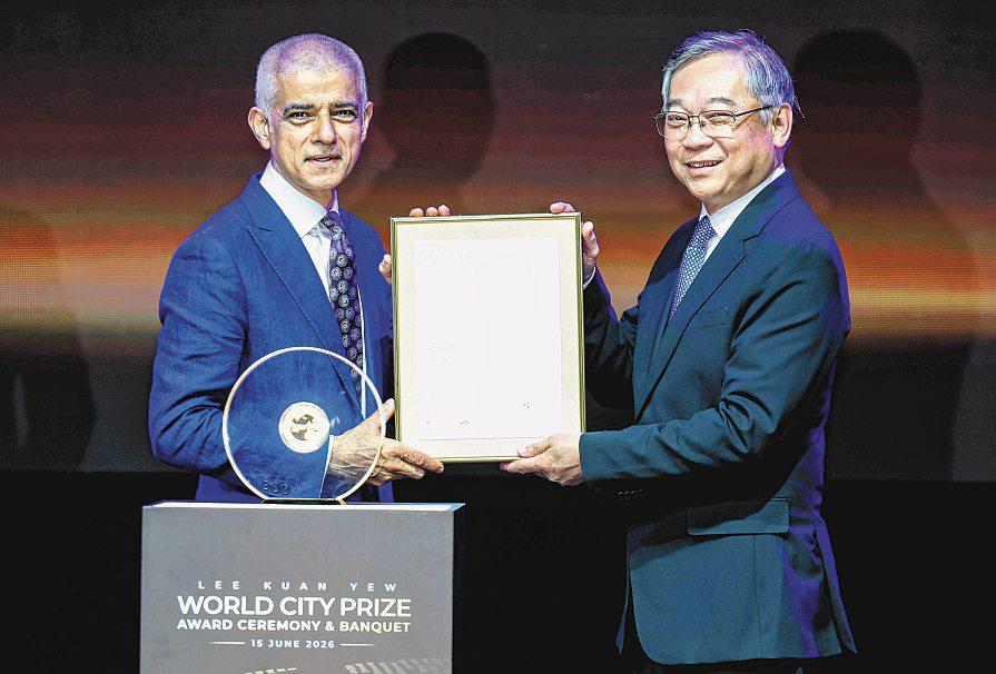 London bags city planning prize for ‘exceptional capacity to reinvent itself’