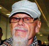 Shamed pop star Glitter's freedom bid