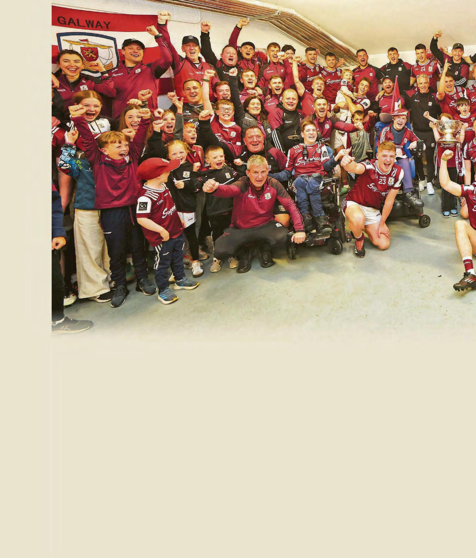 MAROON FOUR