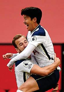 7 GREAT MAN UTD v TOTTENHAM GAMES