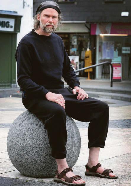 'Mobsters are trying to string me up'