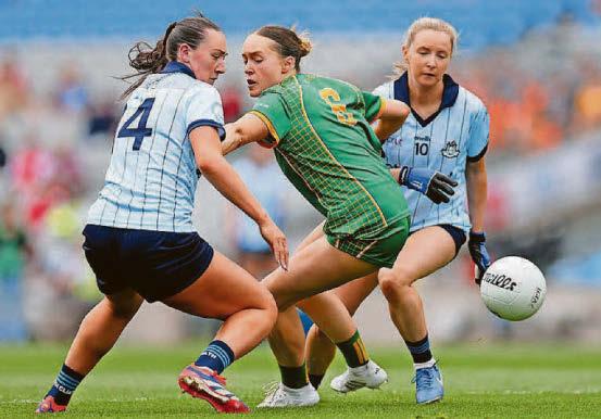 DUBS TO EDGE LADIES DAY