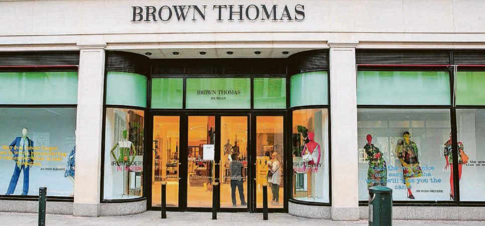TRIBUTES TO RETAIL PIONEER HILARY, 83