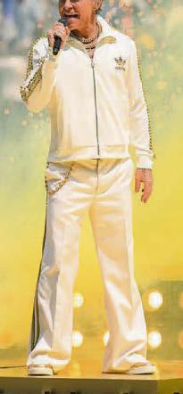 ROBBIE'S BACK FOR GOOD TIMES