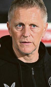 PALACE BATTLE TO KEEP GLASNER