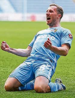 ALLEN FIRES A TORP-EDO OF HIS OWN