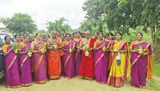 అమ్మవారికి 108 కళ శాల నీటితో అభిషేకం