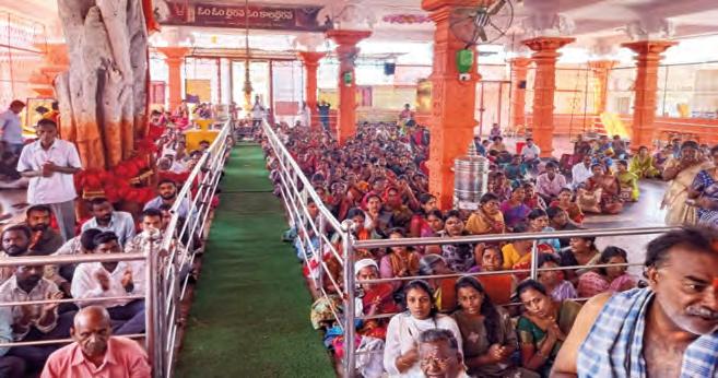 కాలభైరవ స్వామికి ప్రత్యేక పూజలు