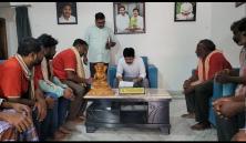 MP Dr. Maddila Gurumoorthy Addresses Concerns of Tirupati Railway Porters