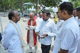 TTD EO J. Syamala Rao Assures Better Amenities on Srivari Mettu Route"