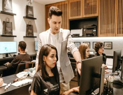 Study finds women are more reluctant than men to ask for deadline extensions