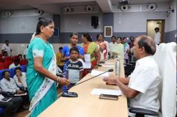 Prajavani applications should be resolved quickly““Mulugu spokesperson,