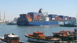 Suez Canal offers 15% discount to cargo ships: Will vessels return to the Red Sea route after US-Houthi ceasefire?
