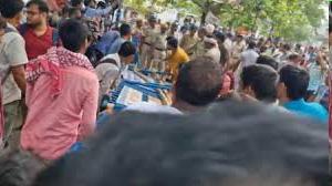 West Bengal Police send notice to 15 teachers over clashes, agitation continues outside Bikash Bhavan