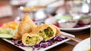 Veg vs non-veg: FDA rules call for segregation while preparation, cooking and storage; clueless eateries stack them one above other