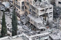 Iranian missiles hit Tel Aviv and Haifa, Israel warns of tough response