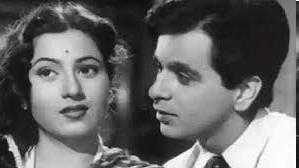 Bollywood Golden Era star earned more than Dilip Kumar, said no to becoming Dev Anand’s wife, received Jawaharlal Nehru’s praise; only to quit films at 34
