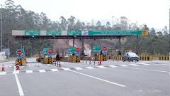 Government reduces toll charges by up to 50% on national highways with bridges, tunnels