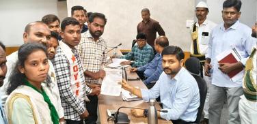 Hostels should solve problems in Gurukul schools"