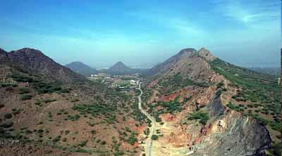 SC puts its own ruling on Aravalli redefining in abeyance